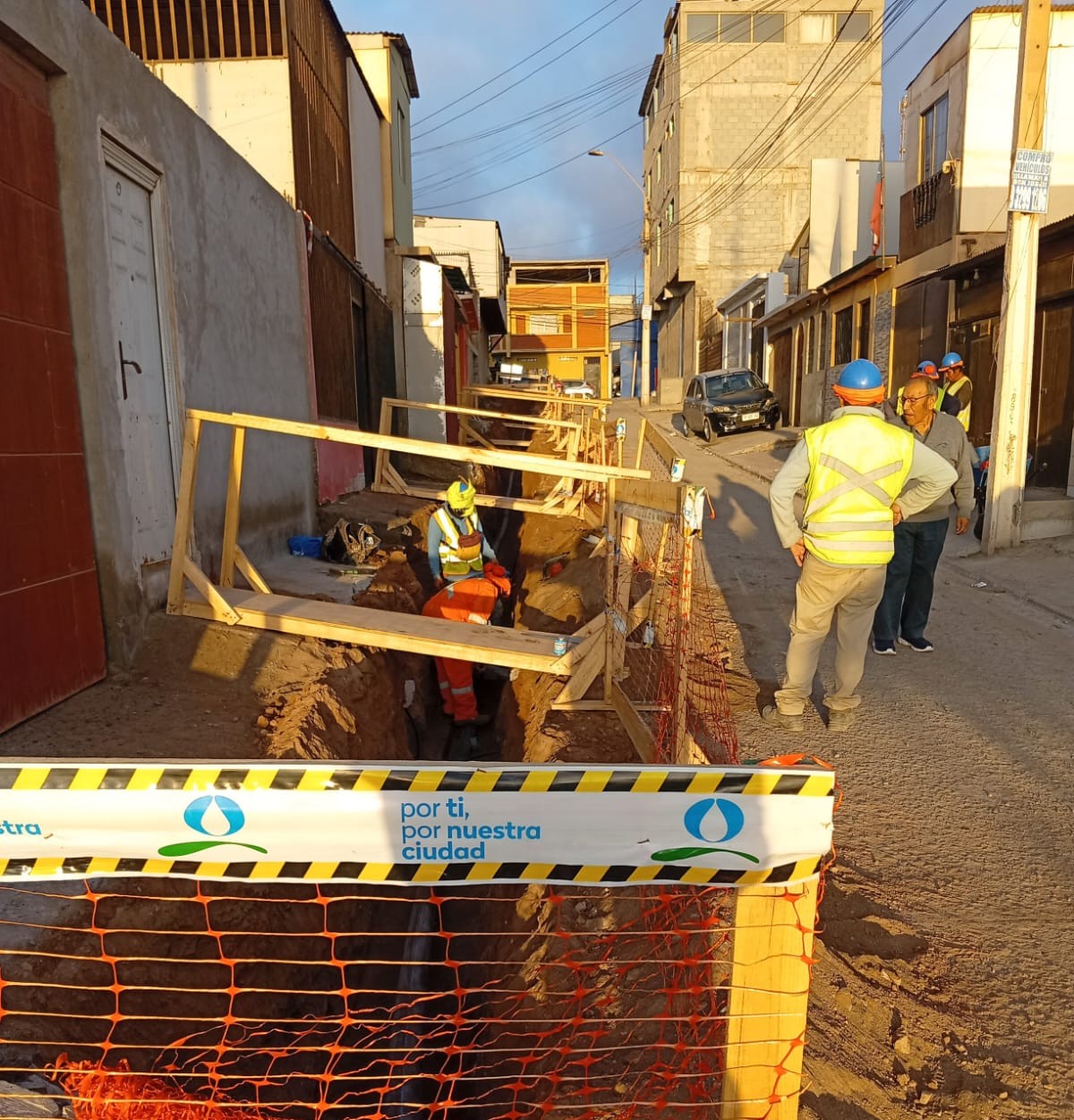 renuevan-redes-de-agua-potable-en-sector-la-pampa-de-alto-hospicio-300726113317